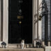 De onwrikbare kat van Downing Street: zes premiers en geen enkele regering