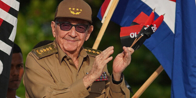 Raul Castro aangeklaagd door Trump-regering voor moord