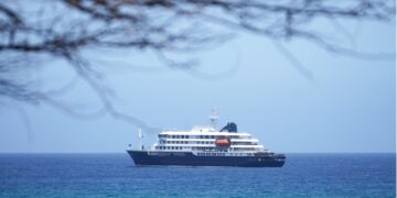 Britse man op schip vertoont symptomen van kater