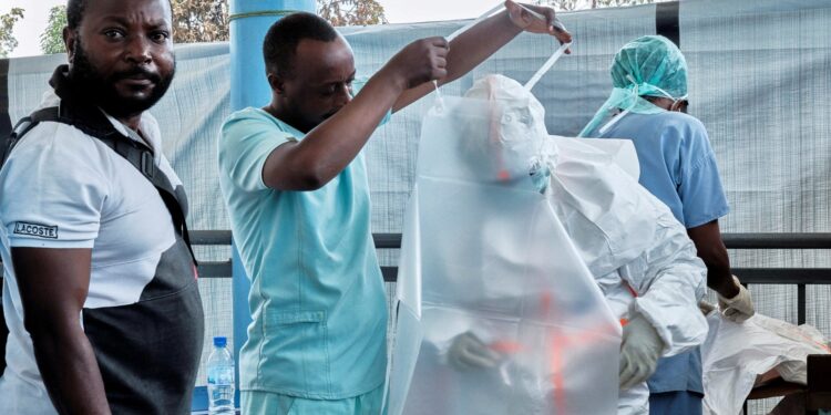 WHO-richtlijnen voor Ebola-behandelingen en vaccinontwikkeling