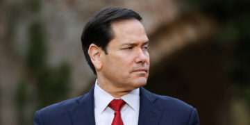 Rubio: “Alleen domme mensen schieten niet terug op Iraniërs in Hormuz”