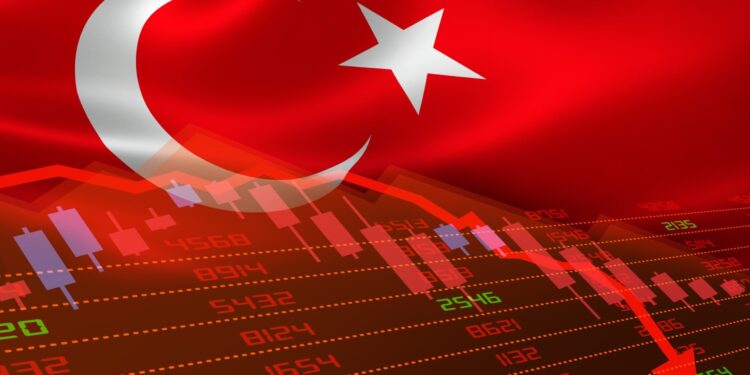 Turkije: Felle uitverkoop valuta van 8 miljard dollar na impasse oppositierechtbank
