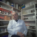 Apotheker redt baby, strijd met big pharma volgt.
