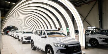 ‘Samenwerking Alibaba en BYD met Chinese strijdkrachten onder de loep’