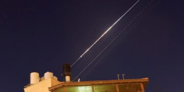 Iraanse raketaanval op Israël: spanningen in het Midden-Oosten escaleren
