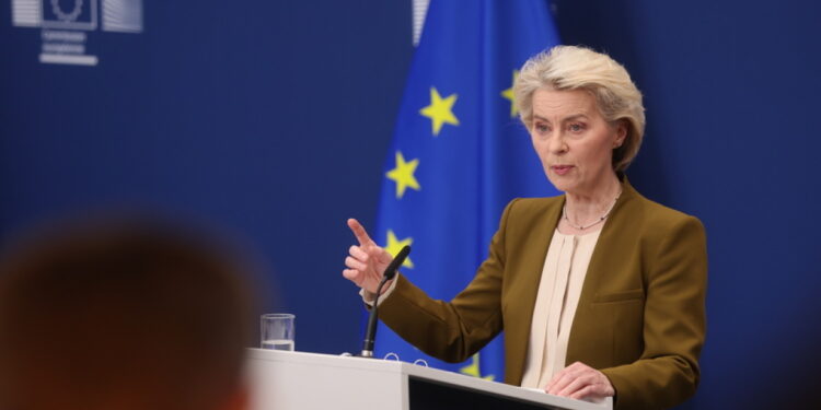 EU voorbereid op 21e sanctiepakket tegen Rusland: energie, banken en visserij.