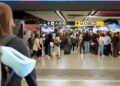 EU handhaaft compensatie bij vertragingen en wijzigt regels voor bagagetoeslagen