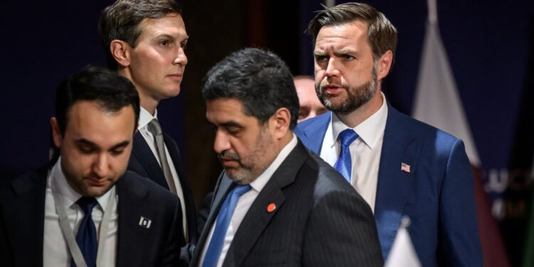 Iraanse delegatie blijft in gesprek tijdens bezoek aan Zwitserland