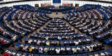 Onderzoek naar misbruik door extreemrechts in Europees Parlement