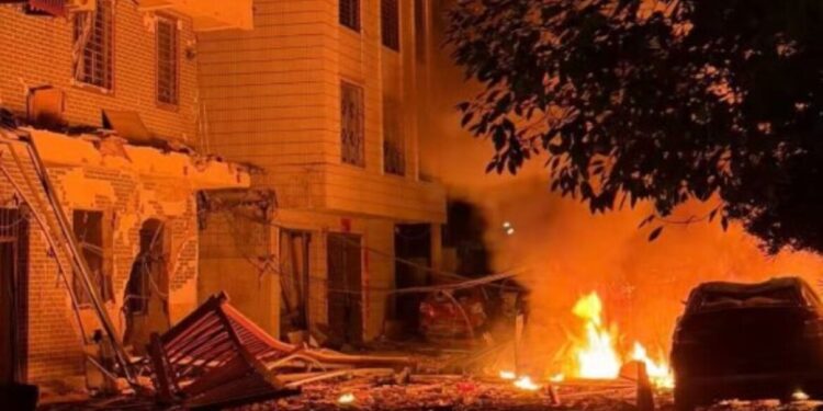 Explosie in Guangxi: Zeven doden en 17 gewonden.