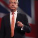 Farage eist spoedige verkiezingen na aftreden van Starmer