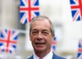 Nigel Farage roept op tot verkiezingen na aftreden Keir Starmer