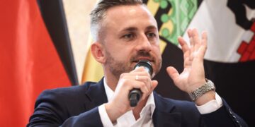 AfD-kandidaat in Saksen-Anhalt roept binnenlandse veiligheidsdiensten in