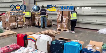 66.000 ‘apen’-WK-truien in beslag genomen in Spanje
