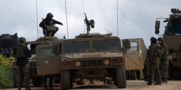 Israël doodt Hezbollah-leden in Libanon en militanten in Zuid-Syrië