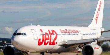 Onderzoek naar dood passagier op vlucht Larnaca-Manchester: omstandigheden onderzocht