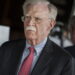 Voormalig Trump-adviseur Bolton schuldig bevonden aan lekken geheime documenten