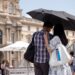 Louvre eerder gesloten vanwege hittegolf