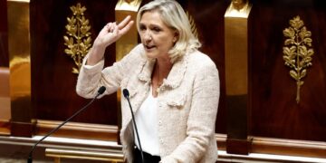 Hittegolf smelt extreemrechtse agenda Le Pen