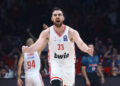 Olympiacos wint titel na overwinning op Panathinaikos in spannend duel