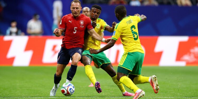 Tsjechië verslaat Zuid-Afrika in tweede helft: Live score van de wedstrijd in Atlanta