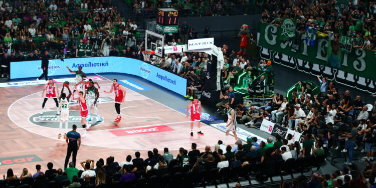 Beschuldiging Panathinaikos tegen Olympiakos over aanklacht tegen ERT