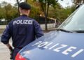 Gewapende man barricadeert zich in bar in Rendsburg, politie operatie gaande