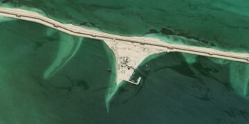 Saoedi-Arabië heropent kraan bij Ras Tanura: overstroming van olieaanbod gevreesd.