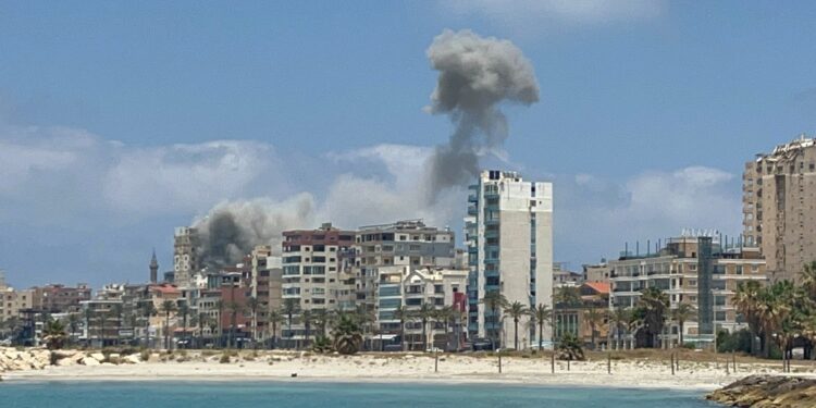 Twaalf doden bij Israëlische aanvallen op Tyrus in Libanon