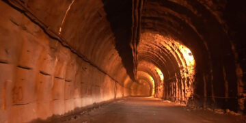 India voltooit strategische tunnel onder Himalaya bij Chinese grens