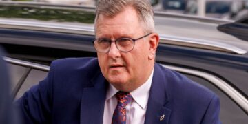 Jeffrey Donaldson ontkent met klem valse beschuldiging van verkrachting