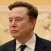 Elon Musk verliest miljarden door daling SpaceX-aandelen in tech-verkoop.