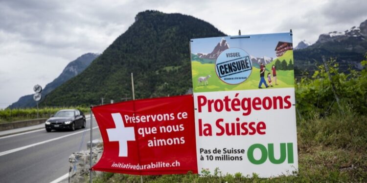 Zwitserland stemt over beperking bevolking tot 10 miljoen en asielbeleid