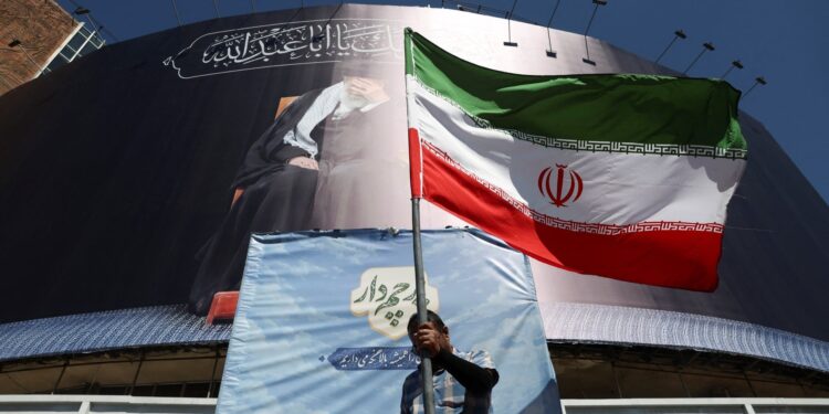 Presidenten van Iran en VS overwegen historische overeenkomst te ondertekenen