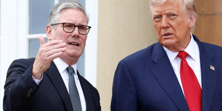 Trump wenst Starmer succes te midden van ontslaggeruchten