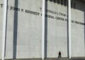 Rechtbank verwijdert Trump uit Kennedy Center