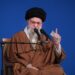 Ali Khamenei’s begrafenis in Teheran en Mashhad in juli
