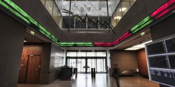 Topkopers stimuleren groei in PPC, Eurobank, ELPE en Terna op aandelenmarkt
