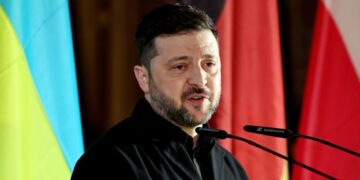 Zelenski: “Poetin blijft maar deadlines voor overname Donbass uitstellen”