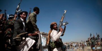 Arabische coalitie lanceert militaire aanval op Houthi’s