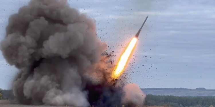 Turks schip geraakt door Russische raketten: vijf doden, vijf vermisten