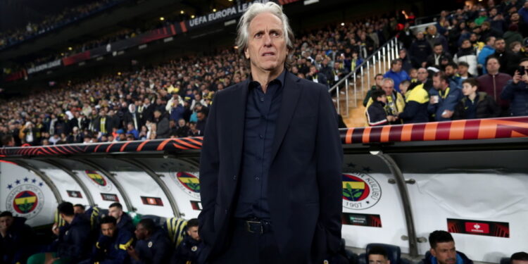George Jesus in Portugal na vertrek van Martínez