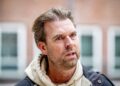 Zoon van Rutger Castricum boos om online benadering door oudere man