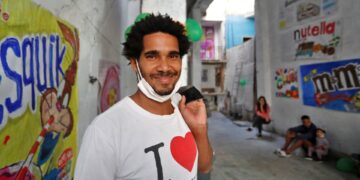 Dissidente kunstenaar Otero Alcantara vrijgelaten en vertrok naar de VS