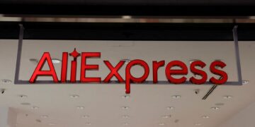 Commissie legt Alibaba megaboete van 550 miljoen euro op voor AliExpress