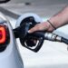 Gasprijs stijgt naar $4 per gallon door escalatie in Midden-Oosten