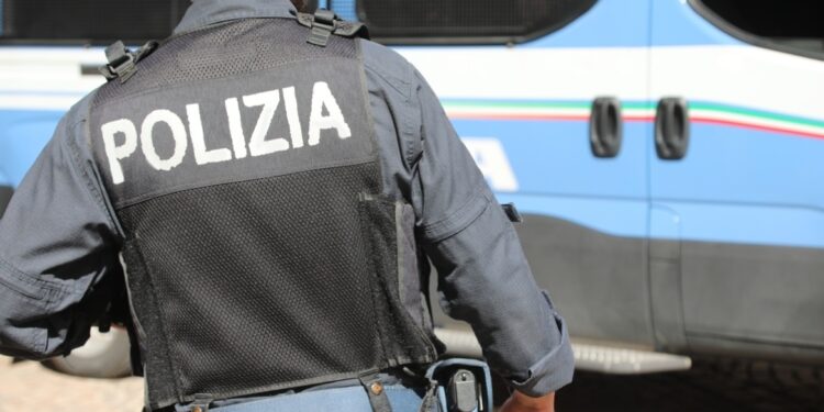 17-jarige jihadiste gearresteerd in Italië voor bereidheid tot zelfopoffering voor Allah