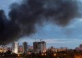 Russische hamerslag eist 2 levens en 19 gewonden in Oekraïne