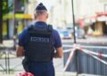 Heldhaftige politieagent stopt mesaanval in Parijs