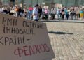 Oekraïners protesteren tegen ontslag minister van Defensie Fedorov